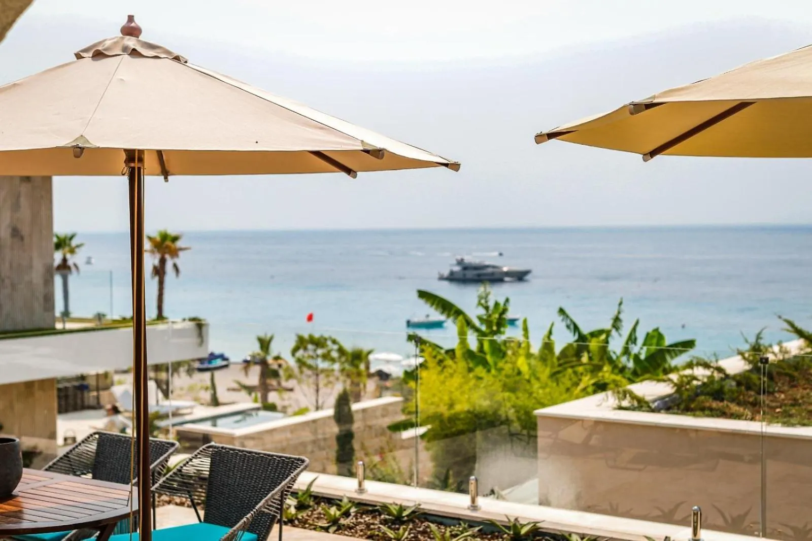Drymades Inn Resort contacts