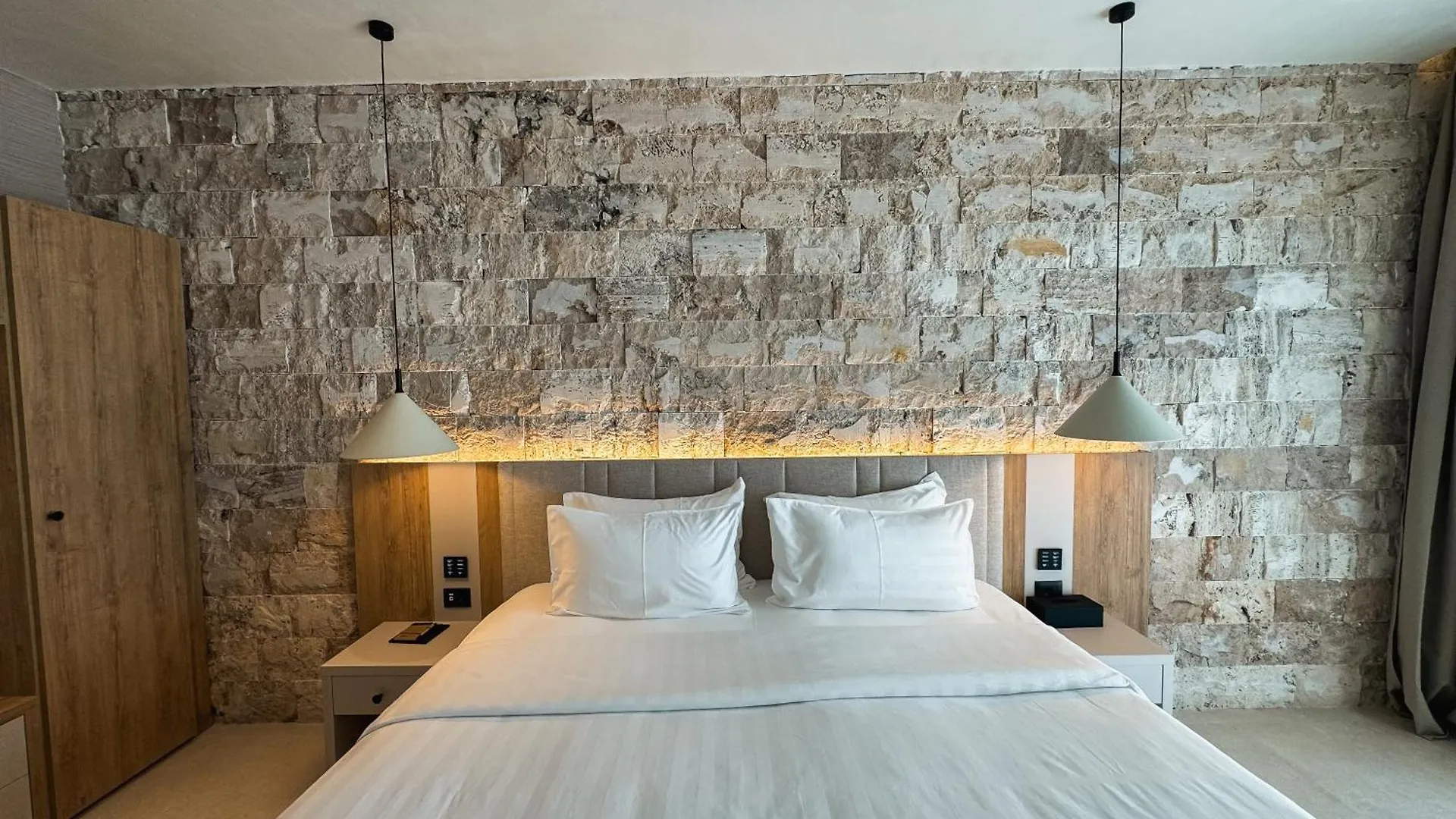 Drymades Inn Resort Dhermi Albania